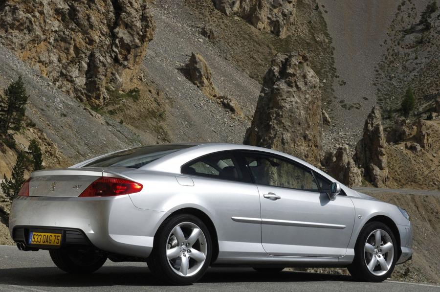  Peugeot 407 Coupe 2006 года  (фото 47 из 57)